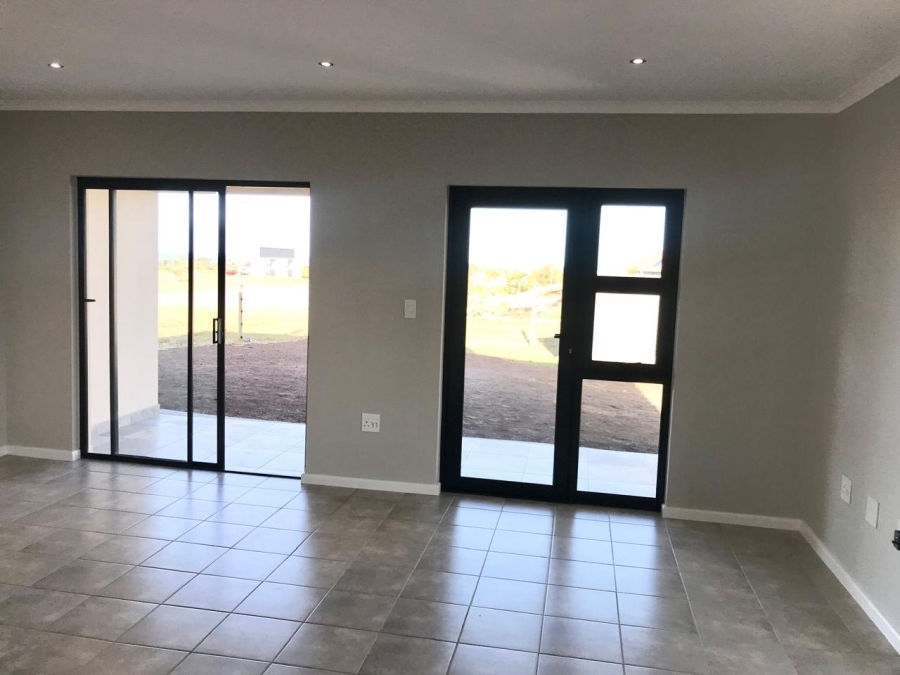 3 Bedroom Property for Sale in Kidds Beach Eastern Cape